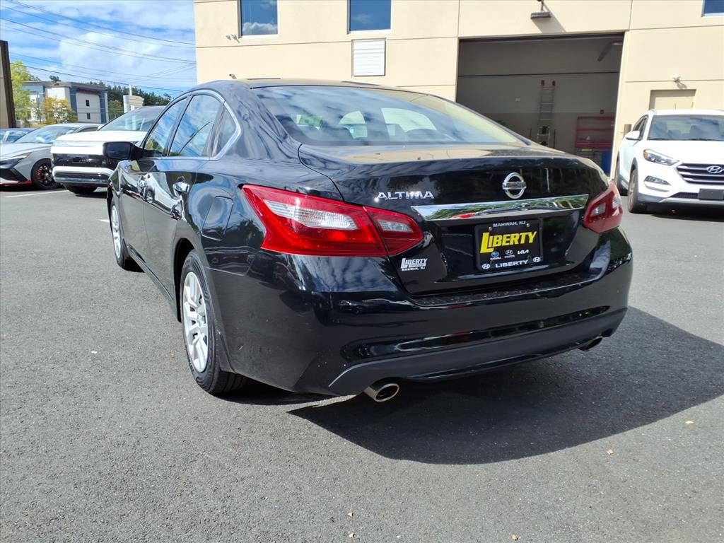 2018 Nissan Altima 2.5 S photo 3