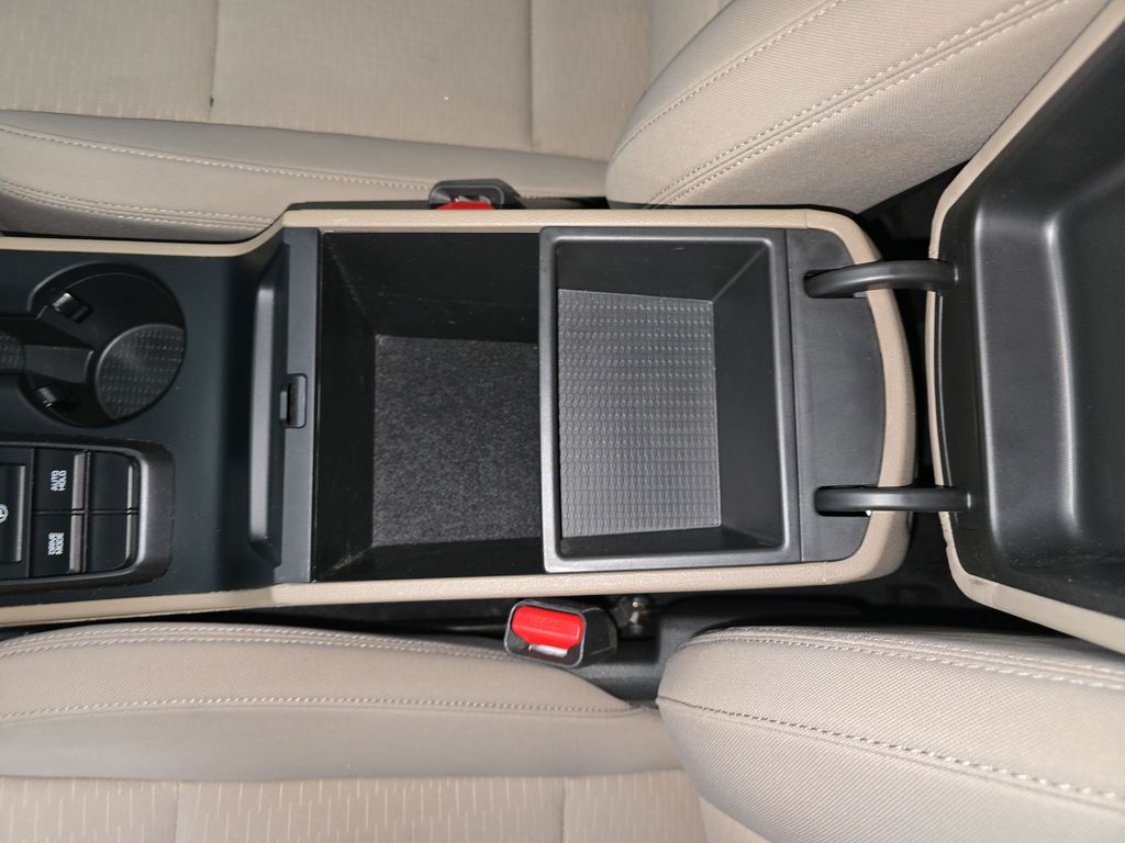 2021 Hyundai Tucson SE - Photo 25