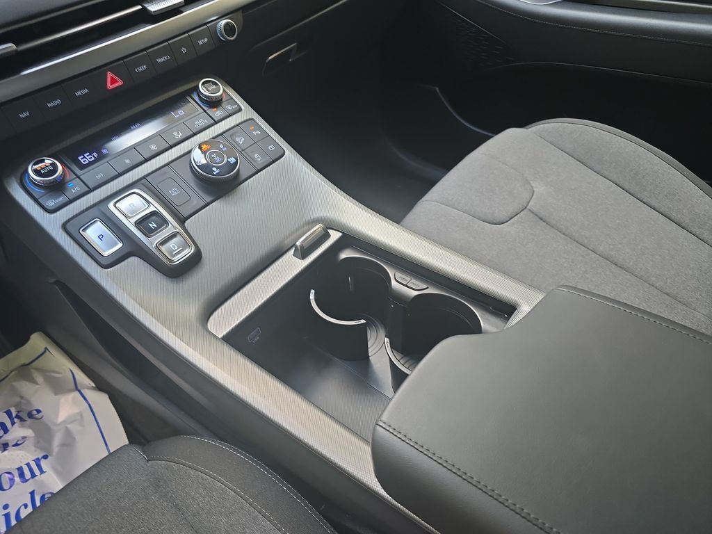 2025 Hyundai Palisade SE - Photo 23