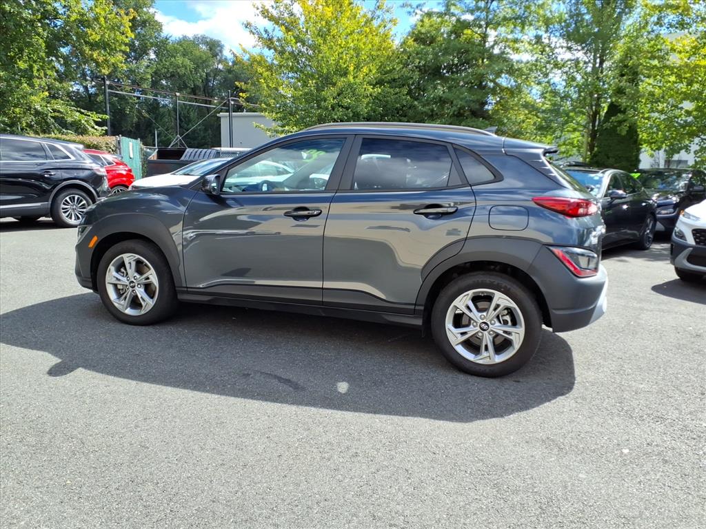 2023 Hyundai Kona SEL photo 4