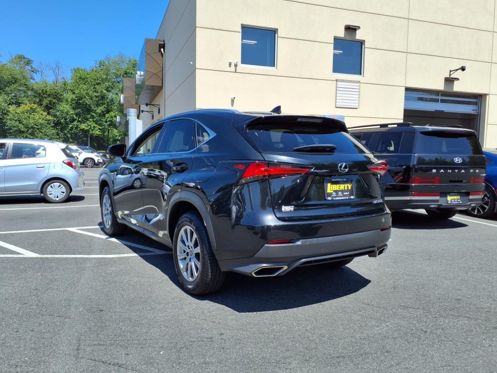 2020 Lexus NX 300 photo 3