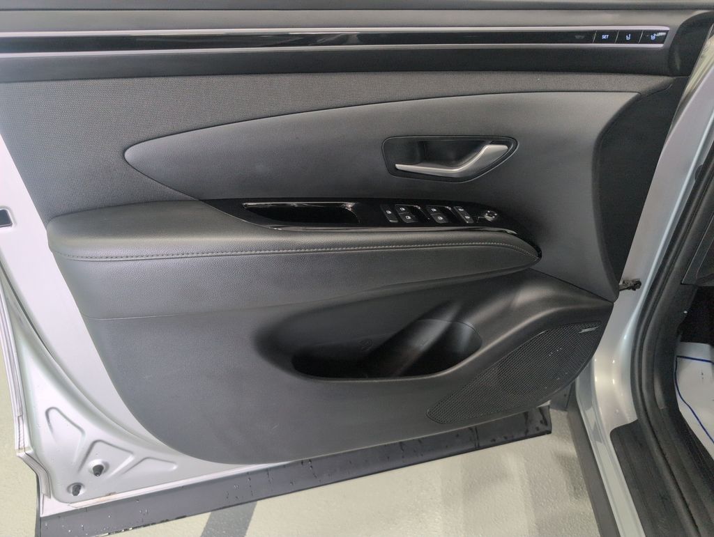 2022 Hyundai Tucson Limited - Photo 11