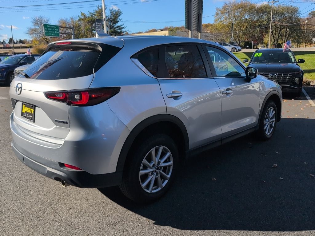 2023 Mazda CX-5 2.5 Select photo 4