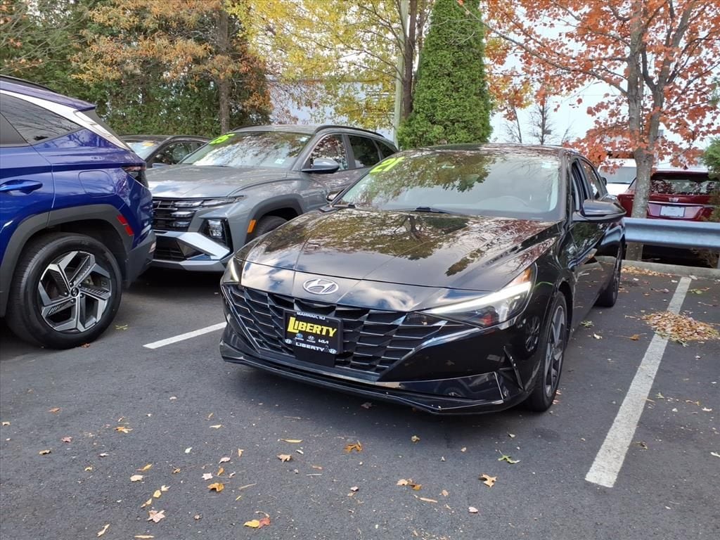 Used 2021 Hyundai Elantra Limited Sedan