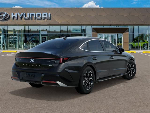 2025 Hyundai Sonata SEL photo 4