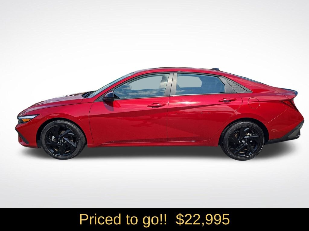 Used 2026 Hyundai Elantra SEL Sport Sedan