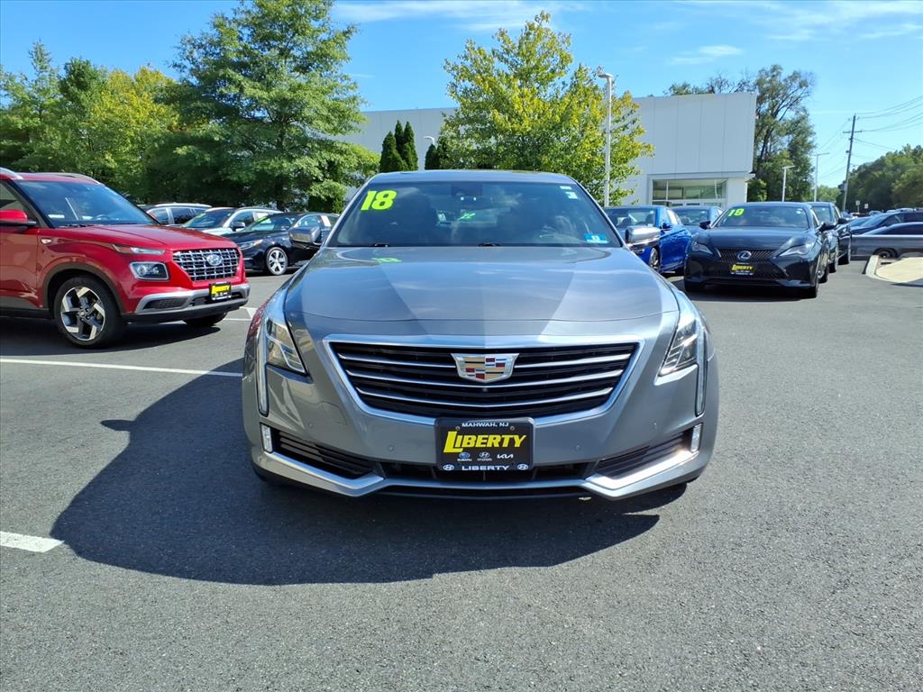 2018 Cadillac CT6 Luxury photo 2