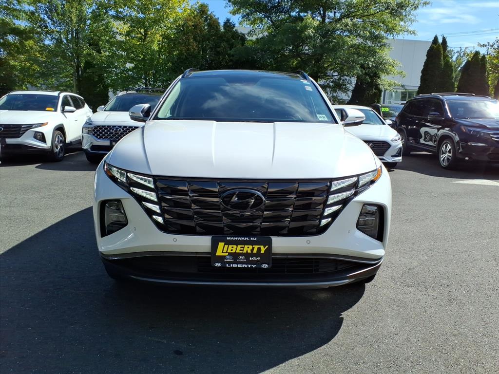 2022 Hyundai Tucson Limited photo 2