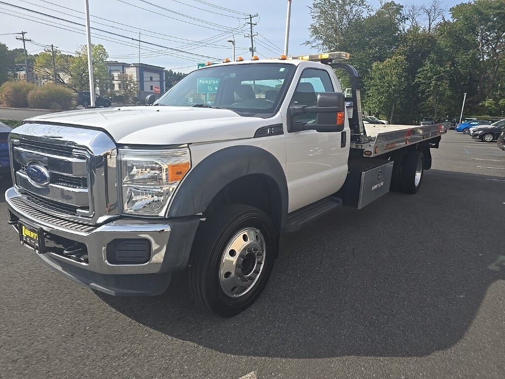 2015 Ford F-550 XL photo 3