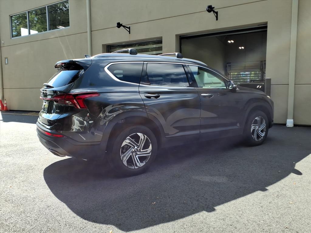 2023 Hyundai Santa Fe SEL photo 2