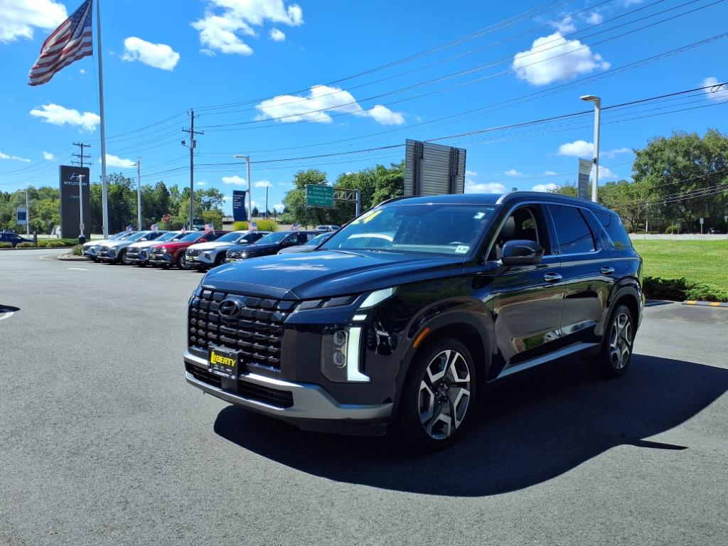 2024 Hyundai Palisade SEL photo 2