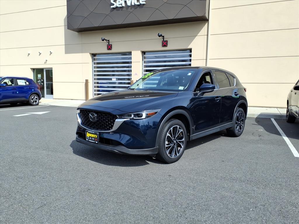 2022 Mazda CX-5 2.5 Premium Plus photo 3