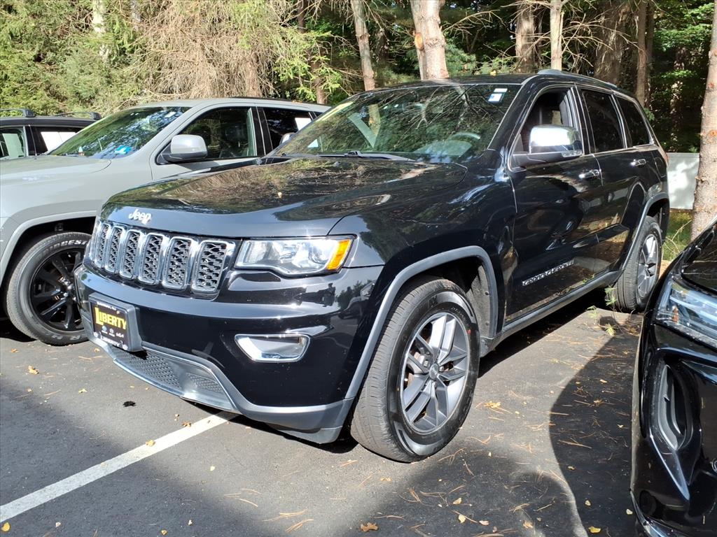 2017 Jeep Grand Cherokee Limited photo 3