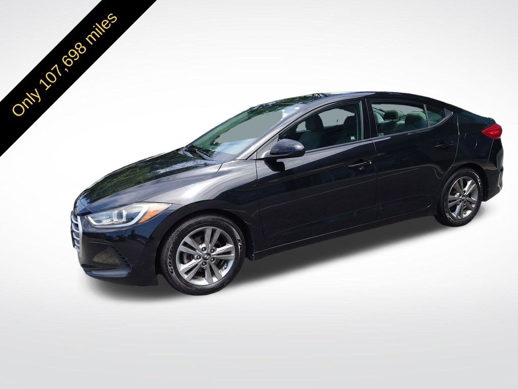 Used 2017 Hyundai Elantra SE Sedan