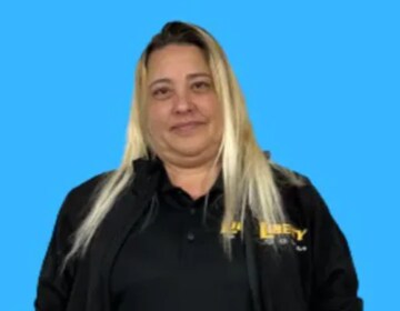 Staff member Michele Marienthal from 3da133bd05ba