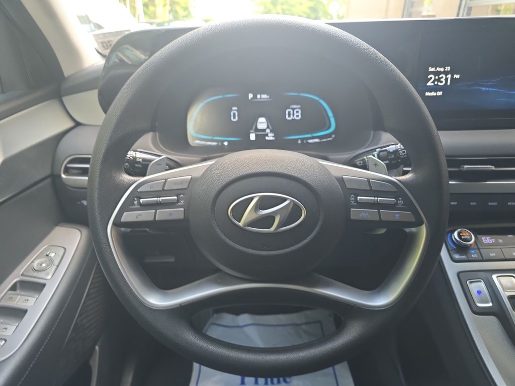 2025 Hyundai Palisade SE - Photo 14