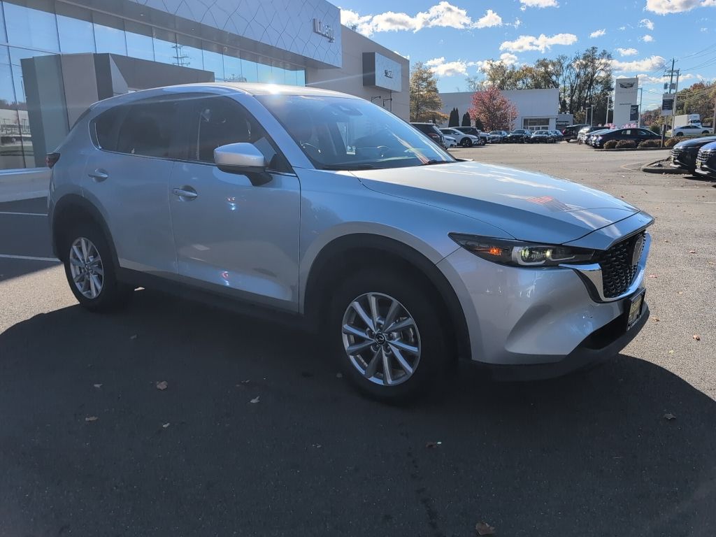 2023 Mazda CX-5 2.5 Select photo 2