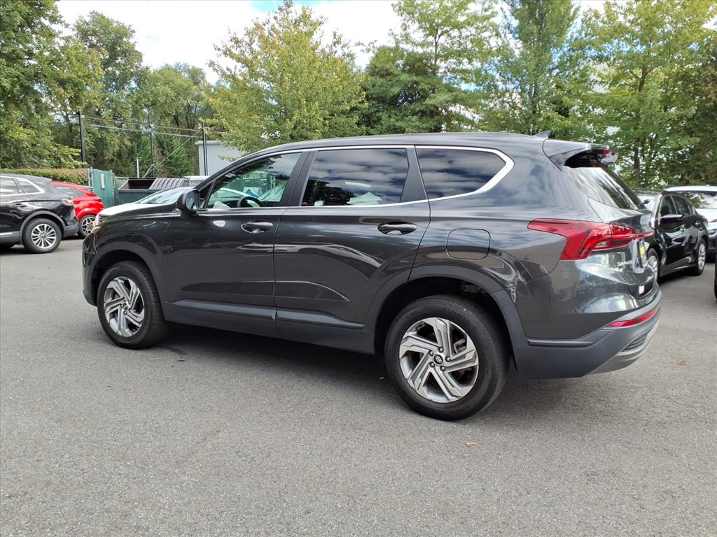 2023 Hyundai Santa Fe SE photo 3