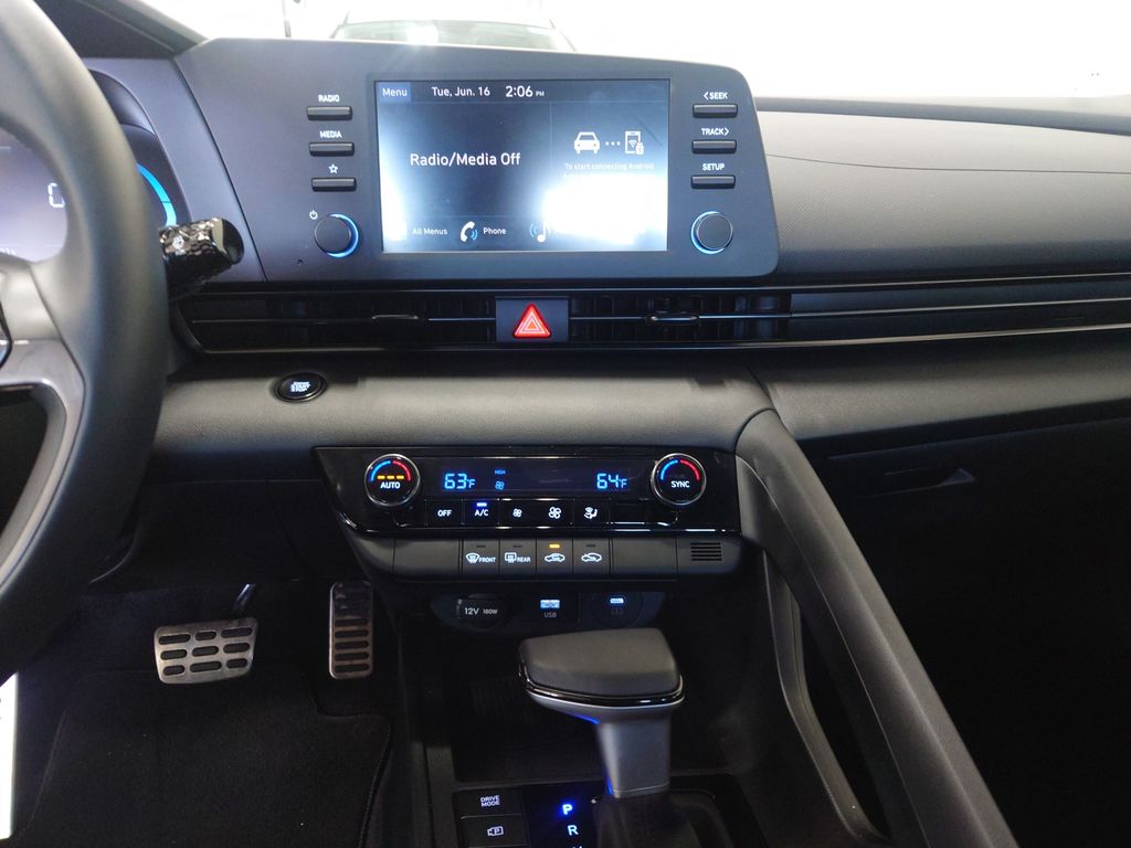 2026 Hyundai Elantra SEL Sport - Photo 19