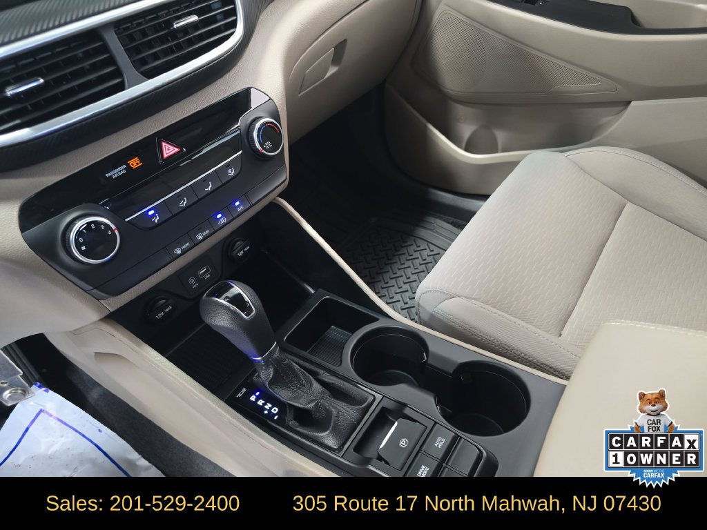 2021 Hyundai Tucson SE - Photo 23