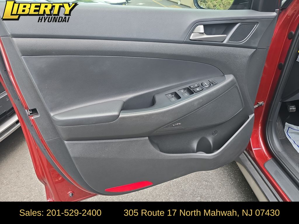 2018 Hyundai Tucson SE Plus - Photo 11