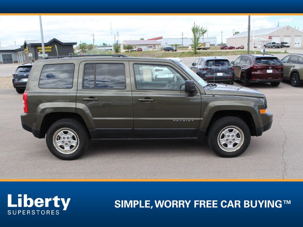 Used 2016 Jeep Patriot 4x4 Sport 4dr SUV