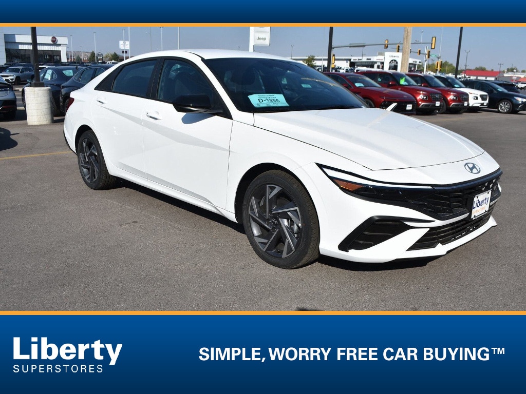 New 2025 Hyundai Elantra SEL Sport Sedan