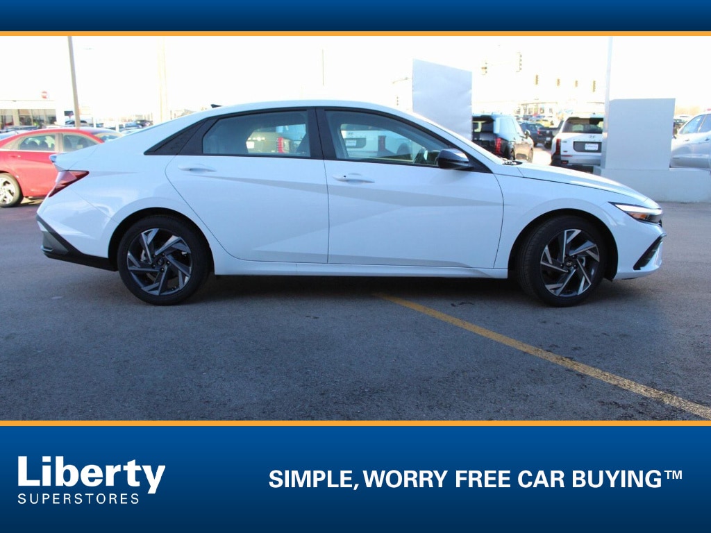 New 2025 Hyundai Elantra SEL Sport Sedan