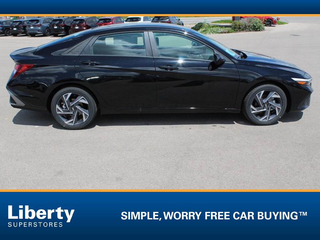 New 2025 Hyundai Elantra SEL Sport Sedan