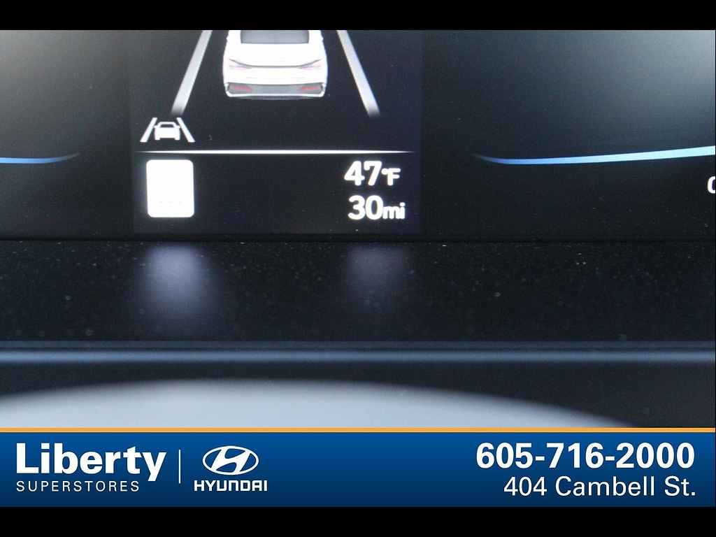 2025 Hyundai Elantra SEL - Photo 30