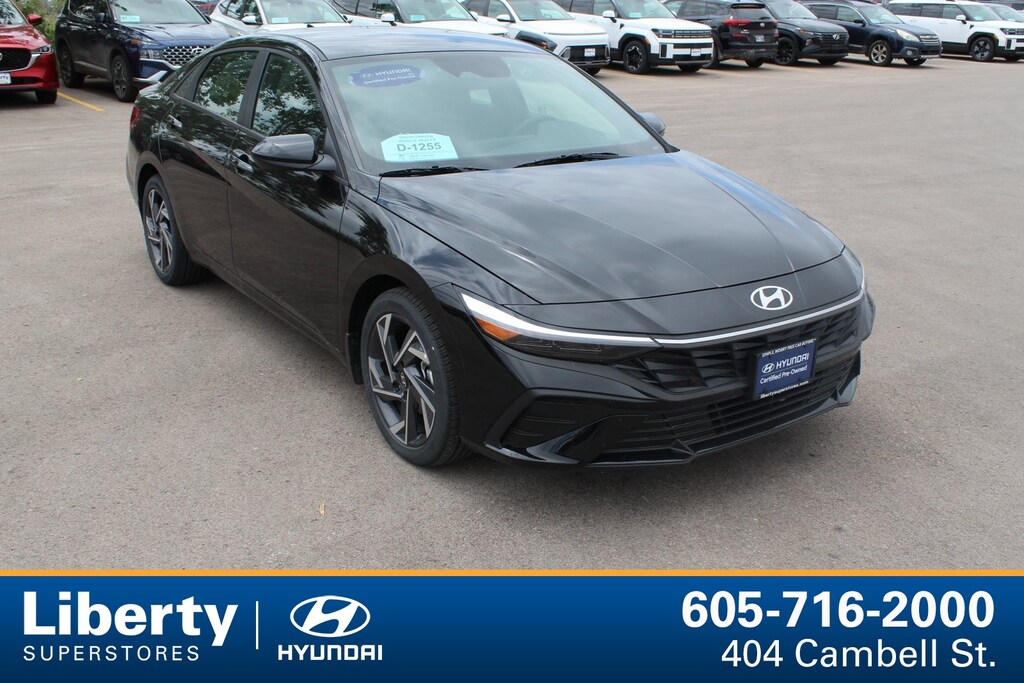 Used 2025 Hyundai Elantra SEL Sport Sedan