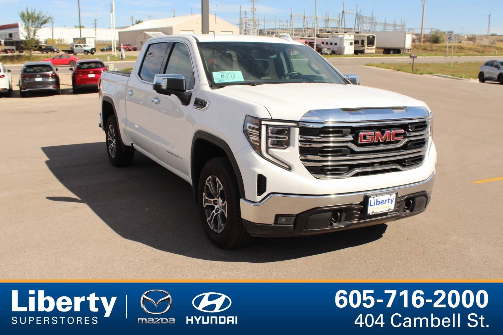 2024 GMC Sierra 1500 SLT's photo