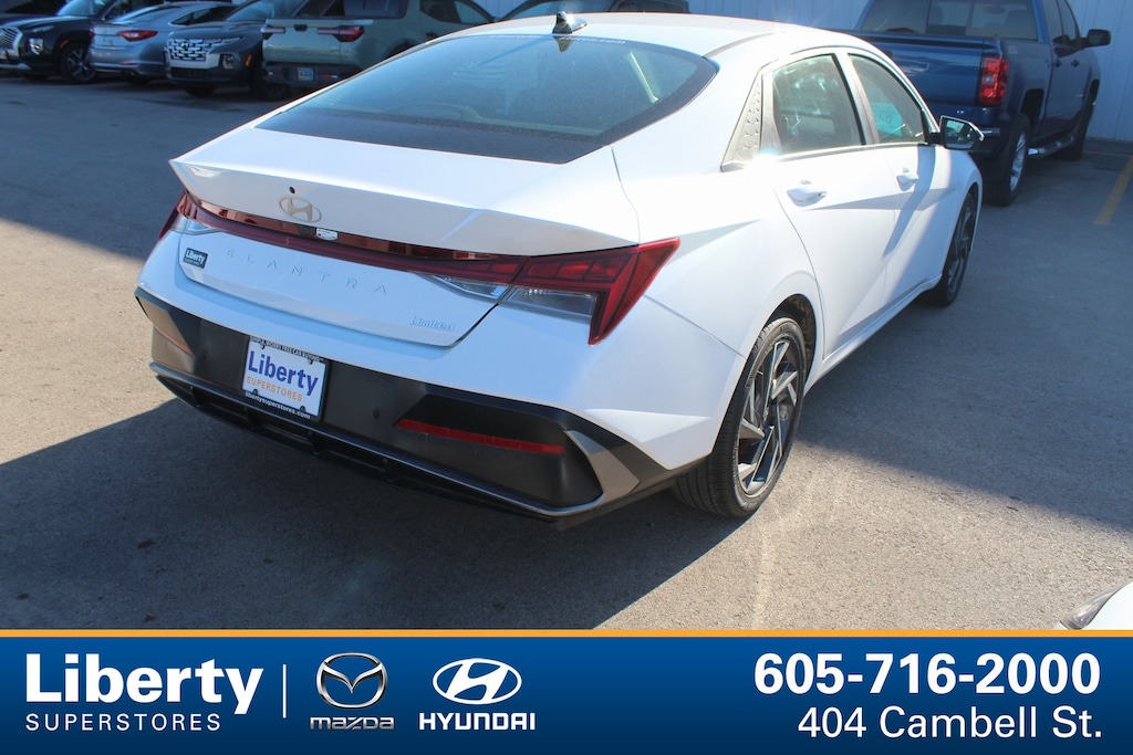 Used 2024 Hyundai Elantra Limited Sedan