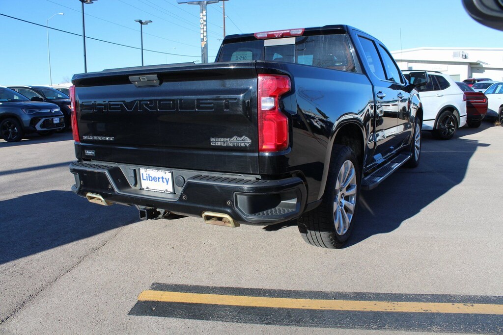 Used 2021 Chevrolet Silverado 1500 High Country Truck