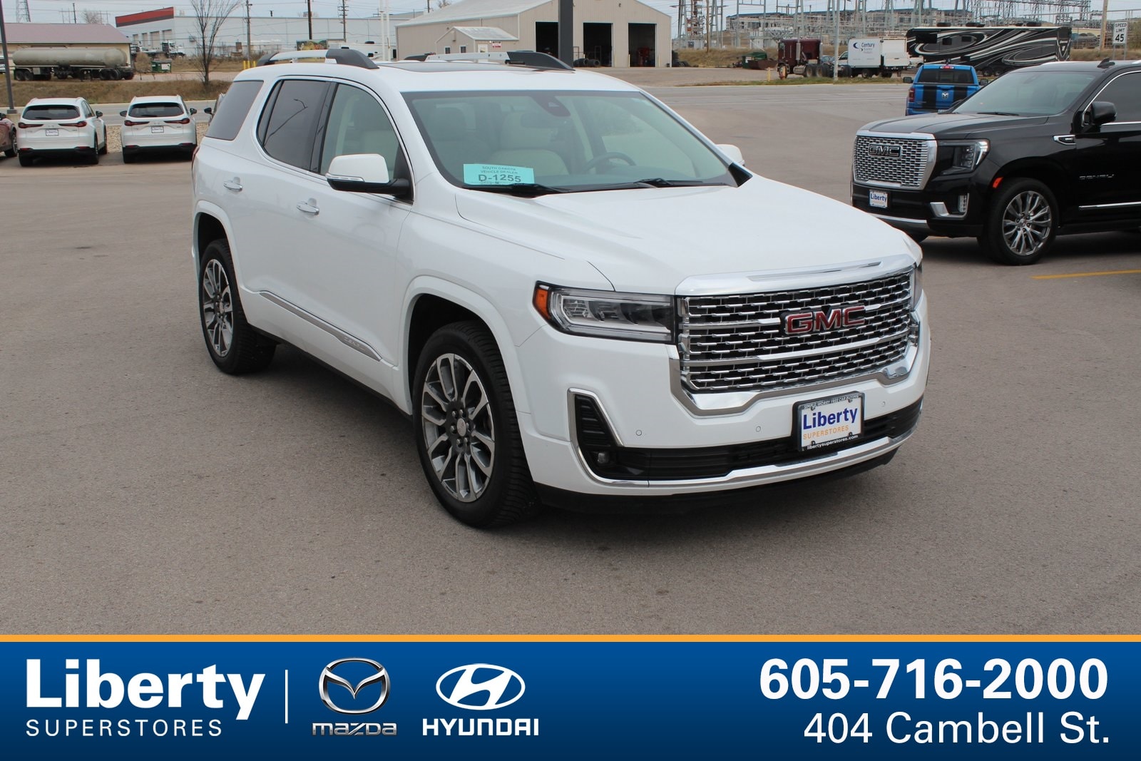 2020 GMC Acadia Denali's photo