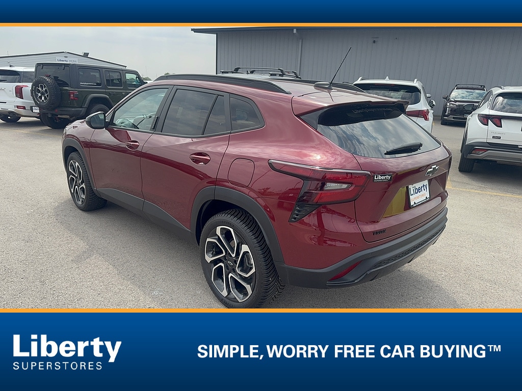 Used 2025 Chevrolet Trax 2RS SUV