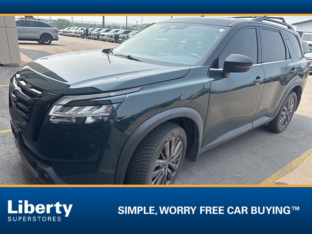 Used 2022 Nissan Pathfinder SL SUV