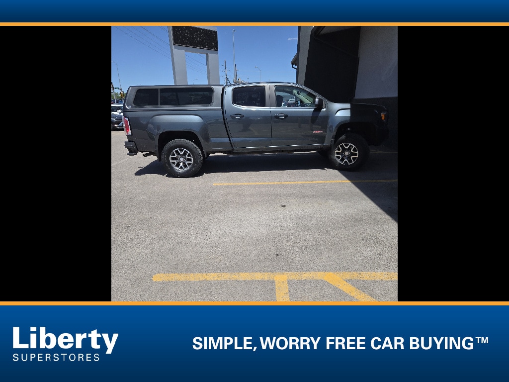 2015 GMC Canyon 4WD SLE Crew Cab Short Box's photo