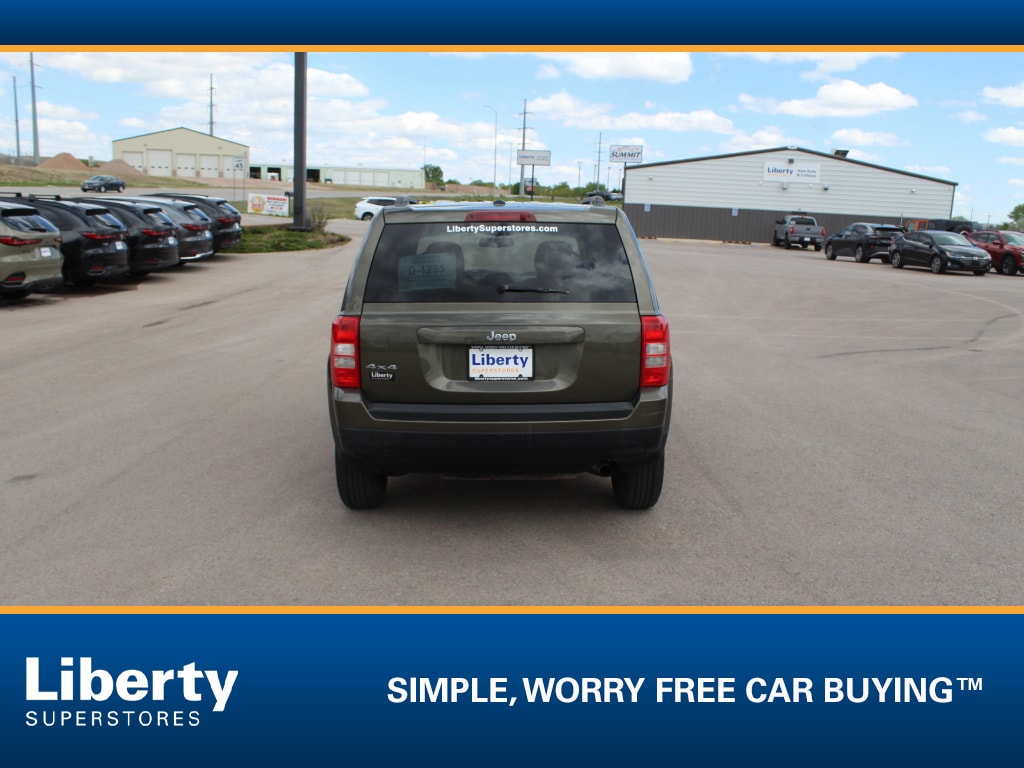 Used 2016 Jeep Patriot Sport 4x4 SUV