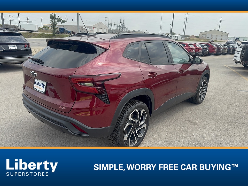 Used 2025 Chevrolet Trax 2RS SUV
