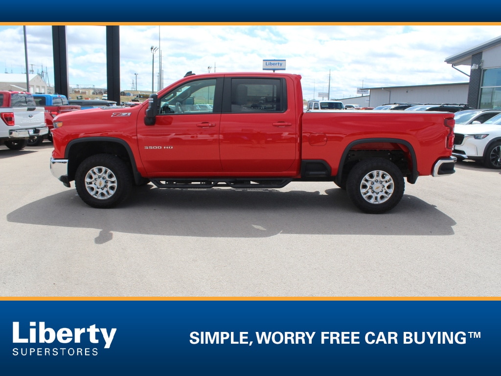 2024 Chevrolet Silverado 3500HD LT - Photo 6