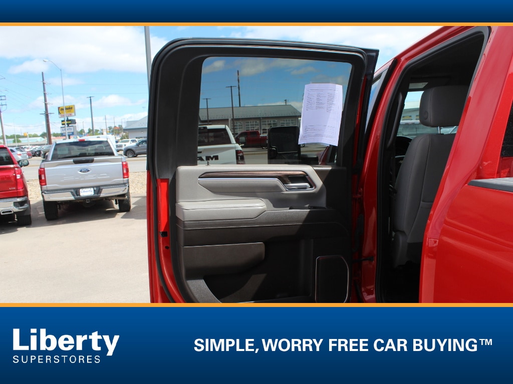 2024 Chevrolet Silverado 3500HD LT - Photo 21