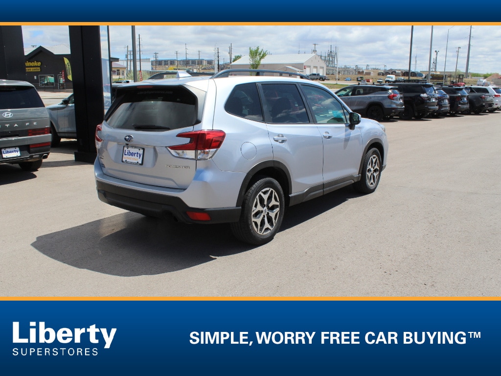 Used 2021 Subaru Forester Premium SUV