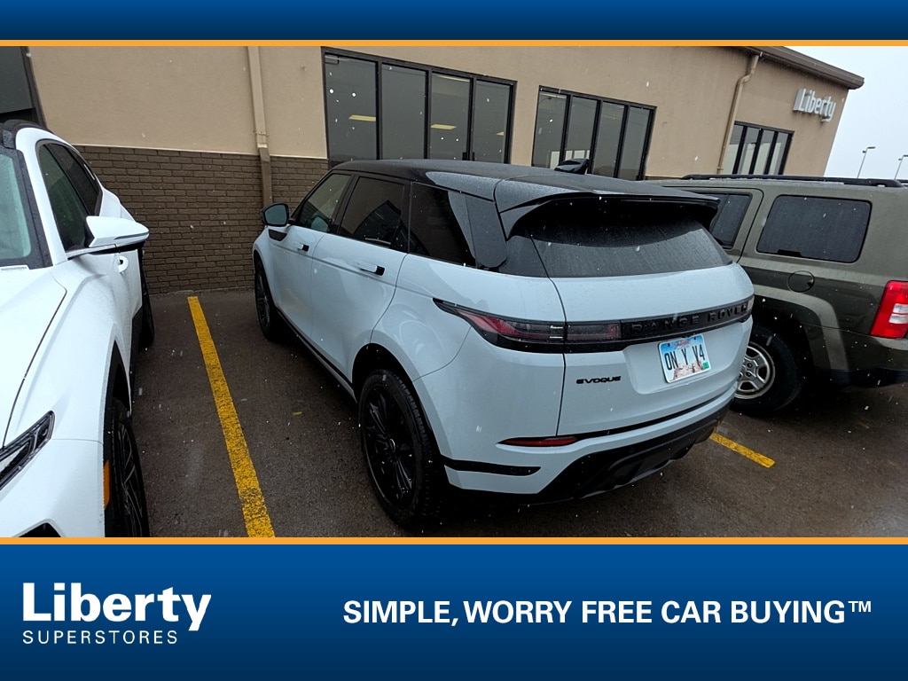 2025 Land Rover Range Rover Evoque S's photo