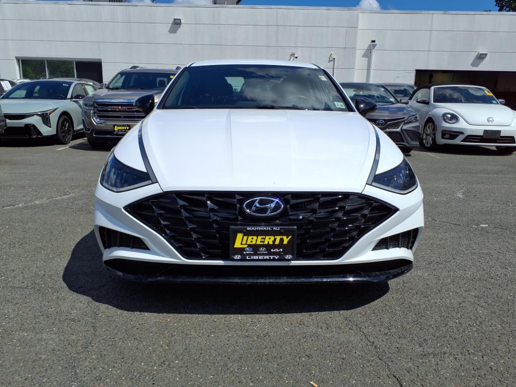 2021 Hyundai Sonata SEL Plus photo 2