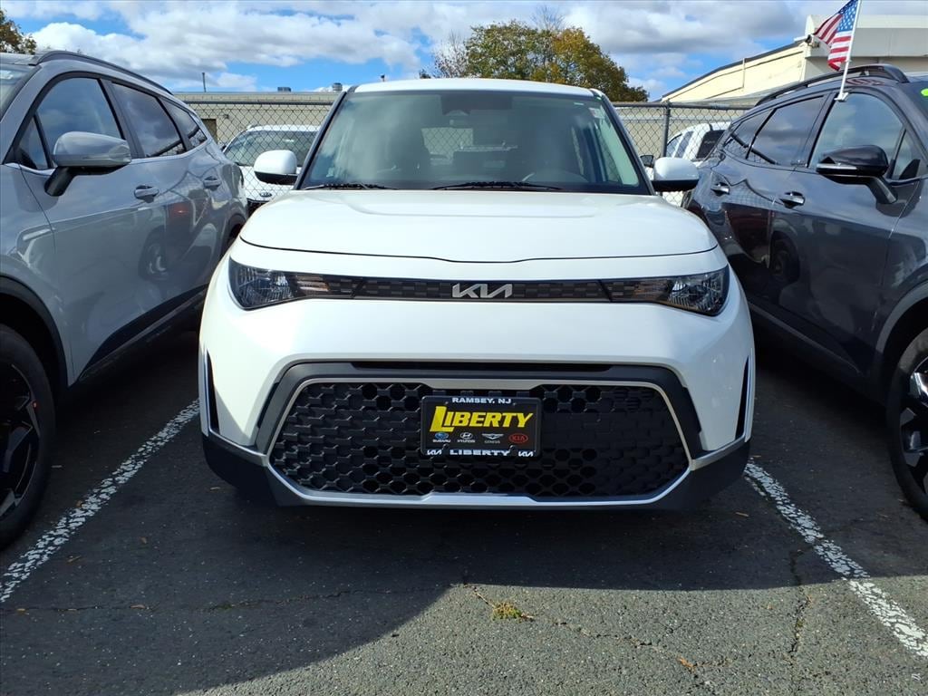 Certified 2023 Kia Soul S S  Crossover