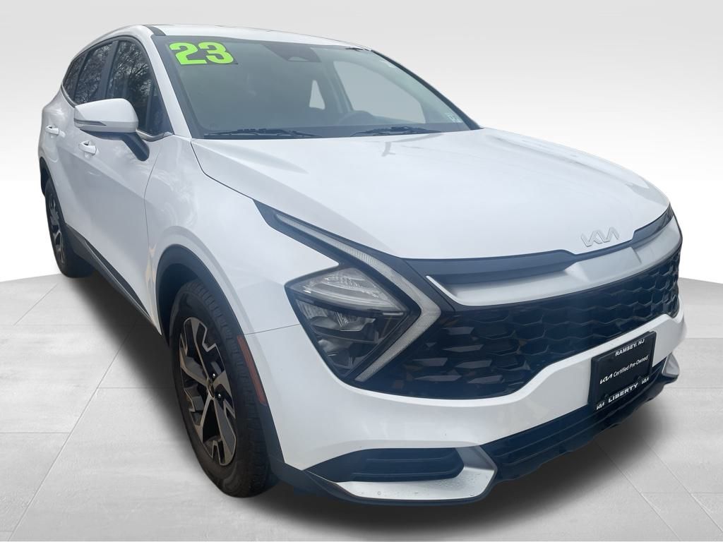 2023 Kia Sportage EX's photo