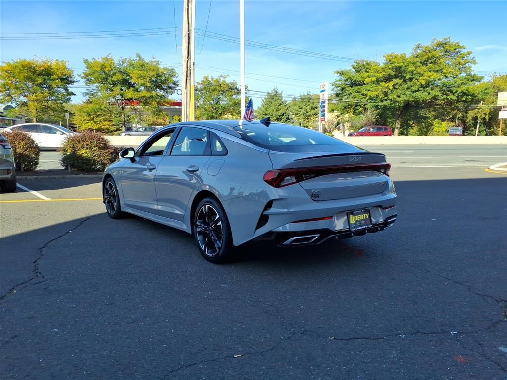 2022 Kia K5 GT-Line photo 4