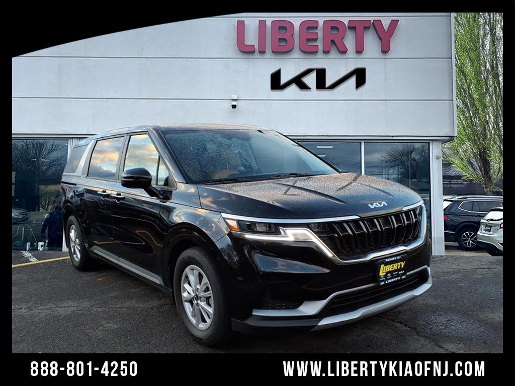 2023 Kia Carnival LX Seat Pkg's photo