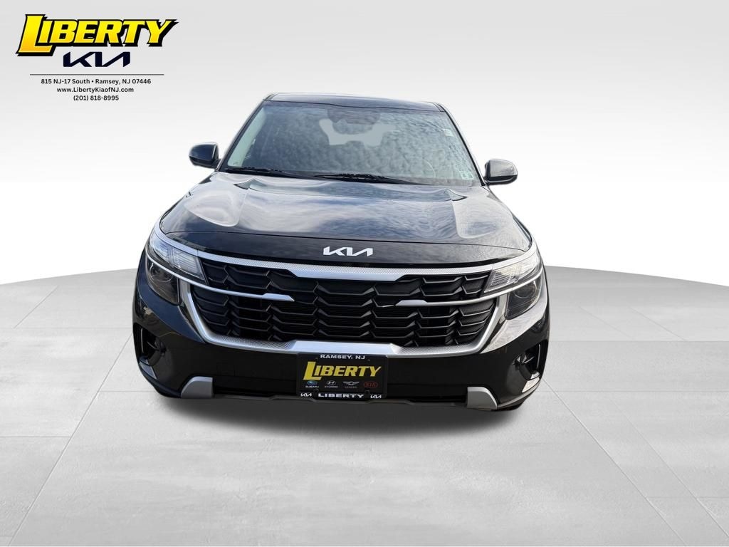 Certified 2024 Kia Seltos LX SUV